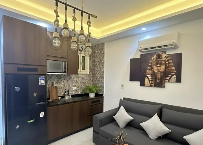 公寓 1-br Pool, Beach, Central, Museum, Airport, Wifi 洪加達