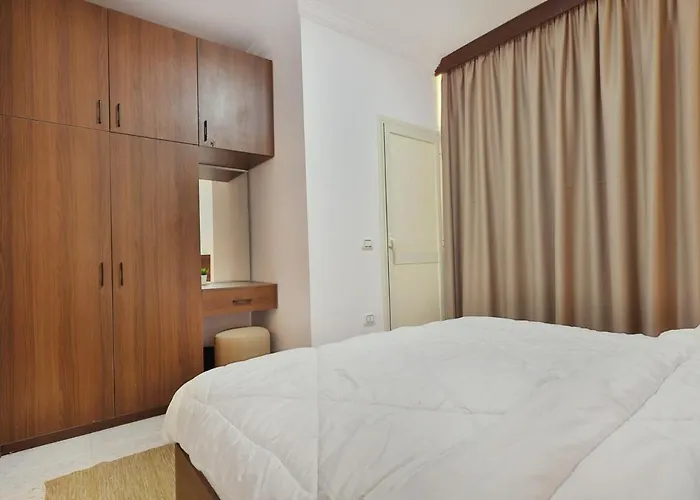 公寓 1-br Pool, Beach, Central, Museum, Airport, Wifi 洪加達